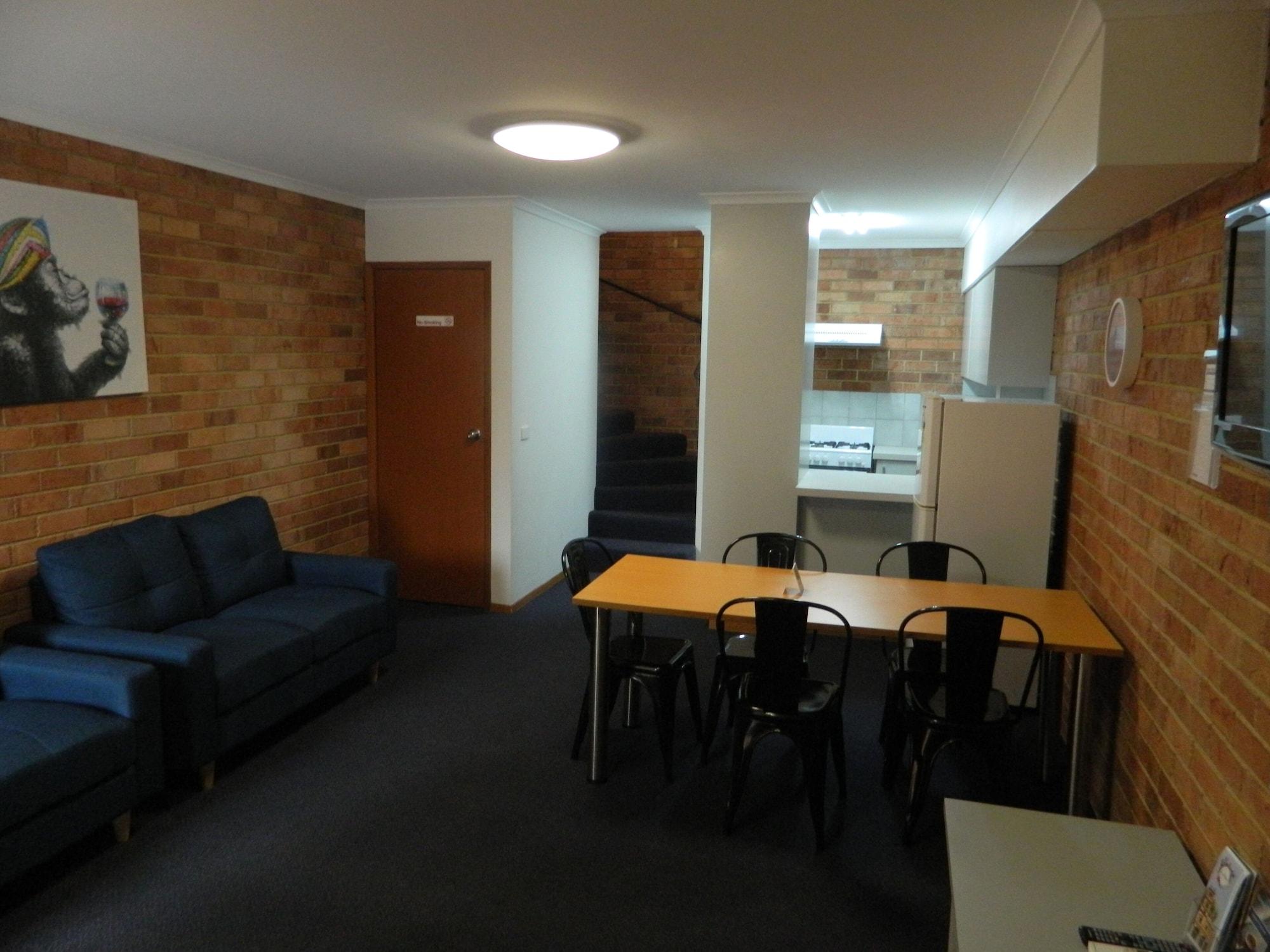 Werribee Motel&Apartments Buitenkant foto